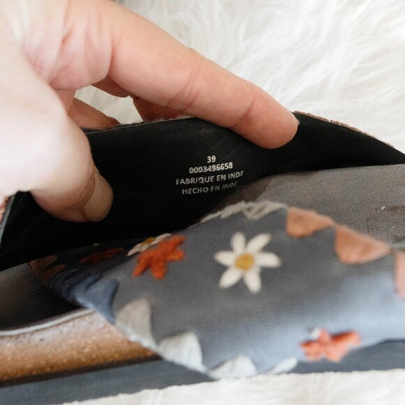 Free People Size 39 Like New Leather Embroidered Floral Slide Sandals Boho Chic - Picture 7 of 7